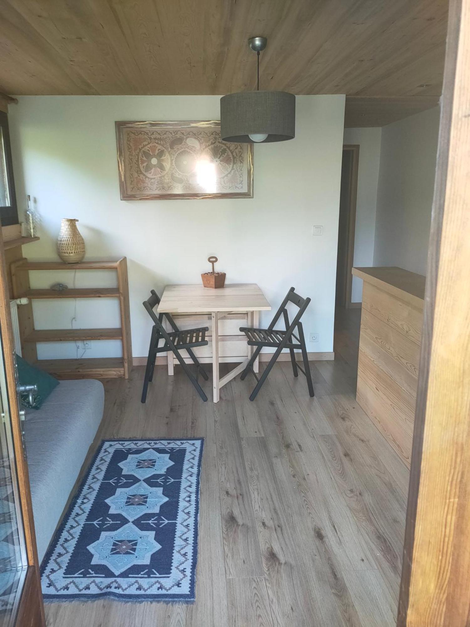Beau Studio Dans La Vallee De Chamonix Les Trabets Exterior foto